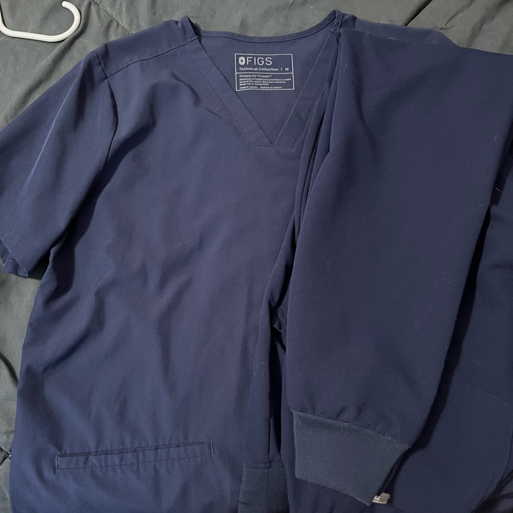 Figs medium tall jogger set